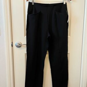 Old Navy Women's Black Straight Leg Pants NWT